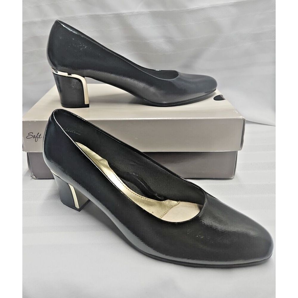 Soft Style Memory Foam Comfort Deanna Black Cross Hatch Patent Pumps Size 9 M